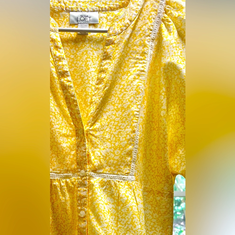 Loft size small , yellow with white flowers never before worn just washed - Picture 3 of 5